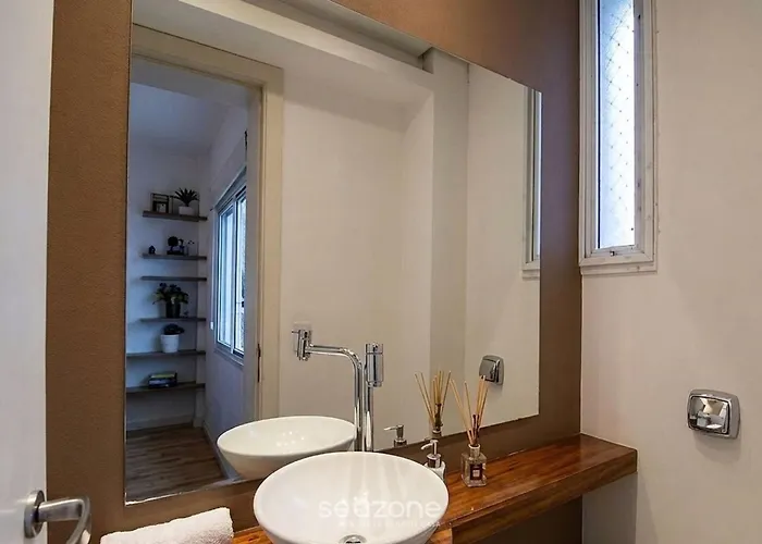 Apartamento Apto. Bem Localizado C/ Hidromassagem Rbk0112 *